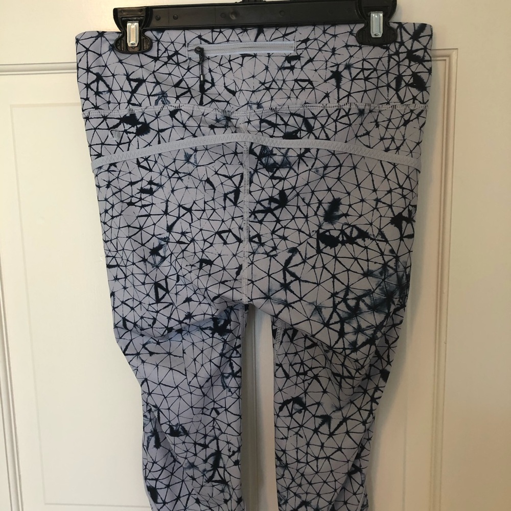 Lululemon Pedal Pace Crop Capri